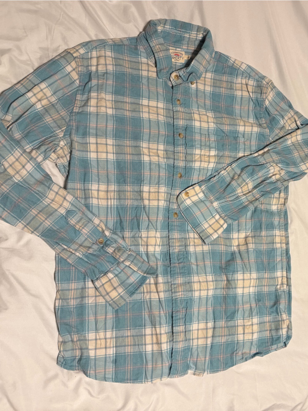 Faherty Light Blue and White Plaid Button-Down Shirt